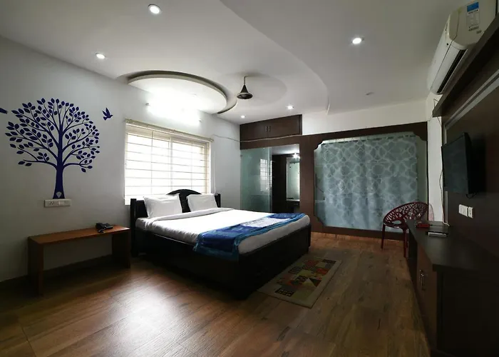 Hitech Shilparamam Guest House